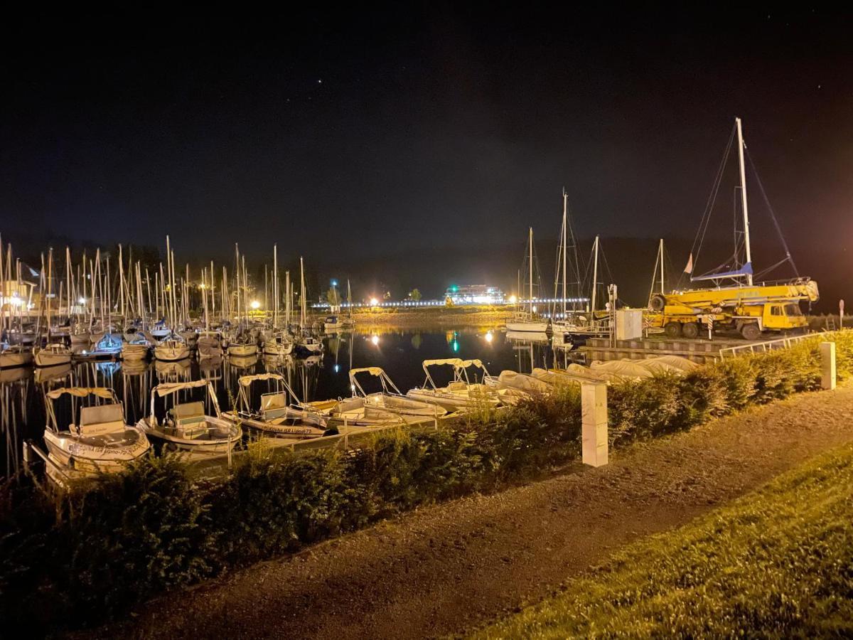 Apartman Kapy Lipno Lipno nad Vltavou Bagian luar foto